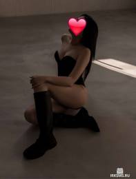 46940