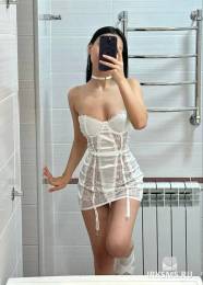 35980